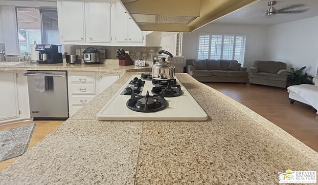 Building Photo - 74584 Nevada Cir E