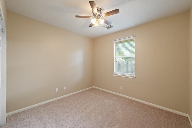 Building Photo - 1123 Eastbourne Ln