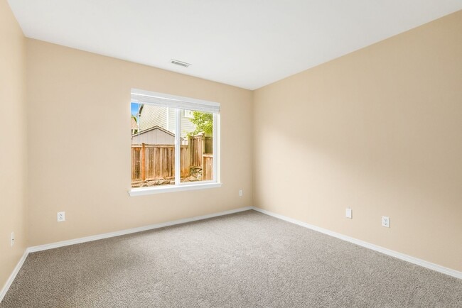 Building Photo - 16426 SE 263rd St