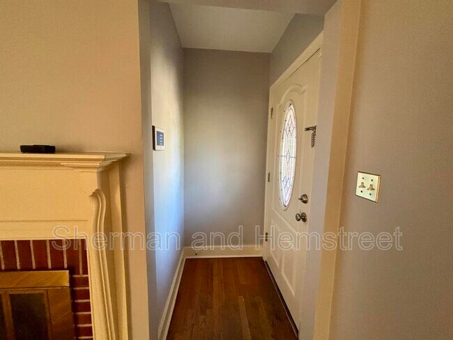 Building Photo - 2214 Kimberly Dr