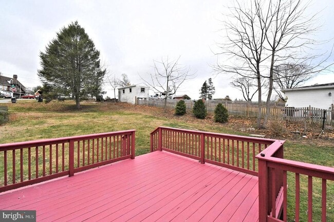 Building Photo - 778 Starr St