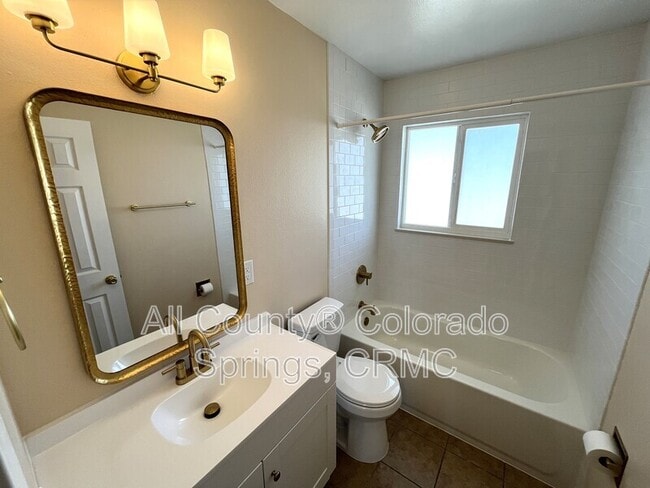 Building Photo - 3074 Starlight Cir