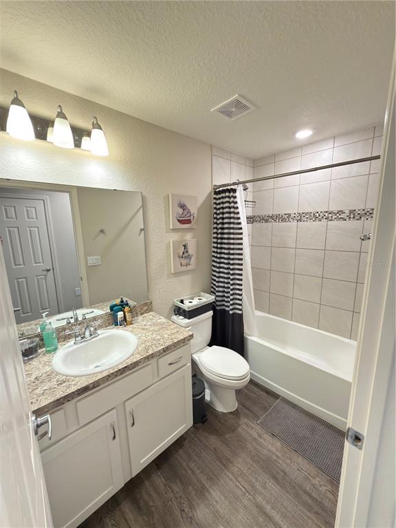 Building Photo - 1088 Zion Dr