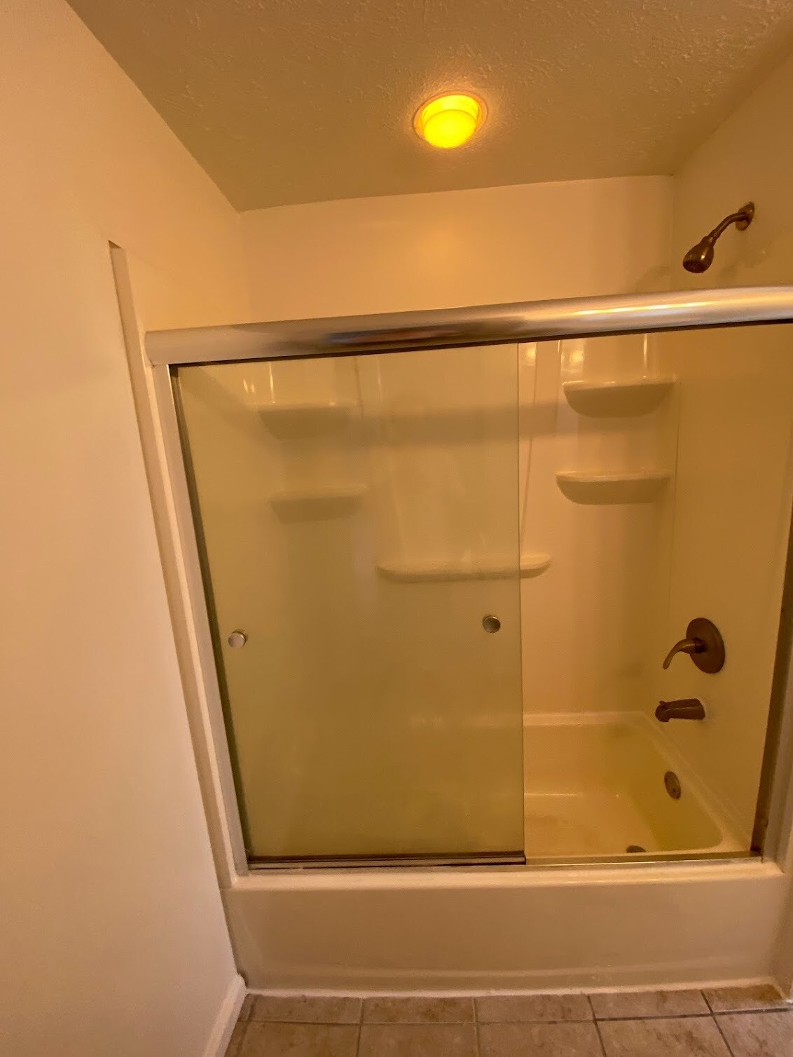 Building Photo - 370 S Negley Ave