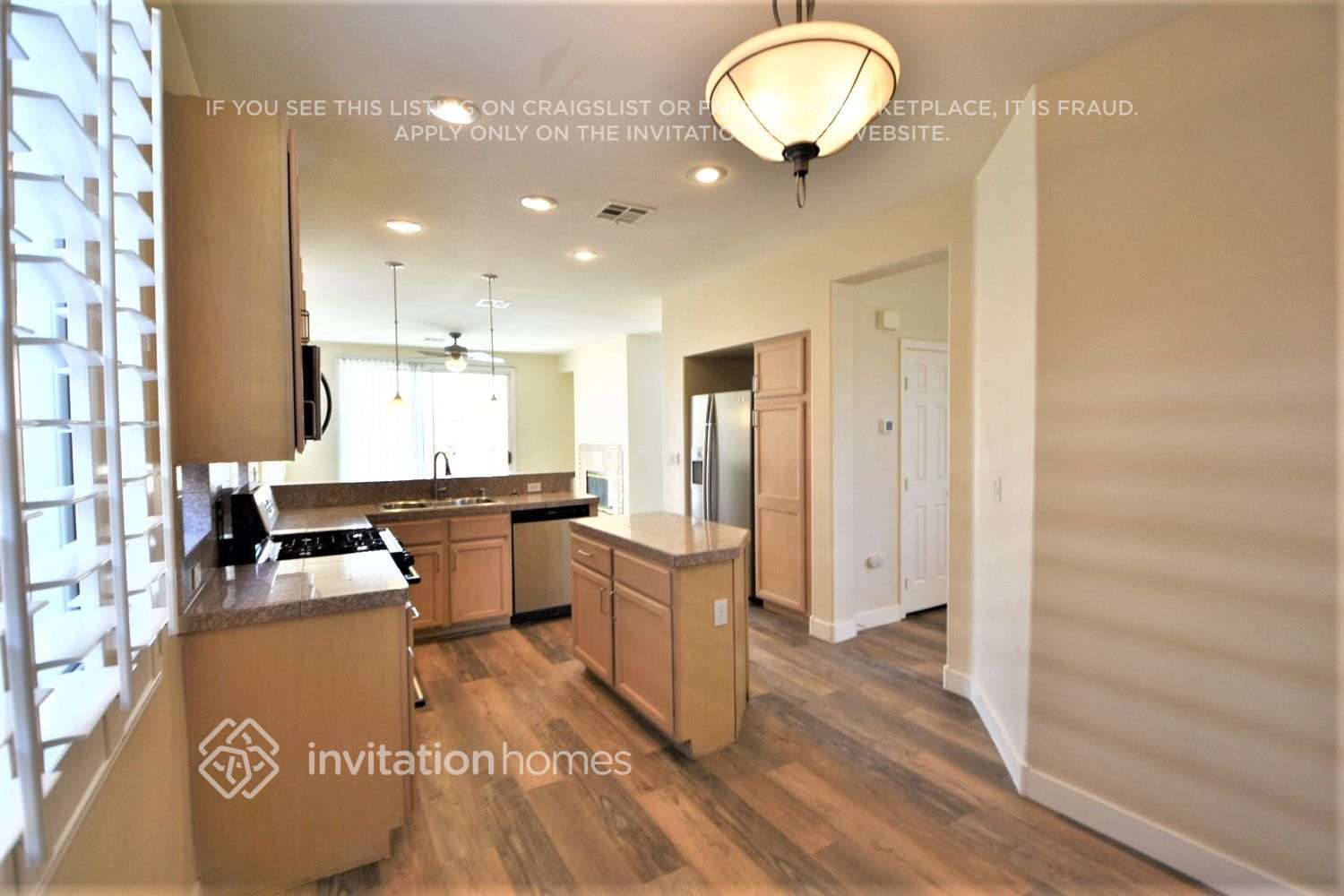 Building Photo - 10100 Crest Brook Pl