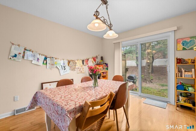 Building Photo - 113 Promenade Unit 113 Dr