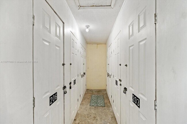 Building Photo - 117 Lehane Terrace