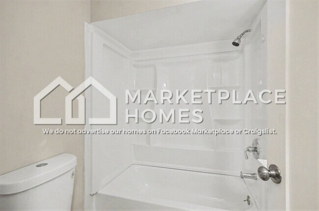 Building Photo - 19221 Melvin St