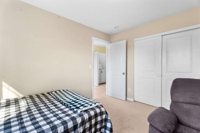 Building Photo - Private sanctuary tucked into the heart of Happy Valley.