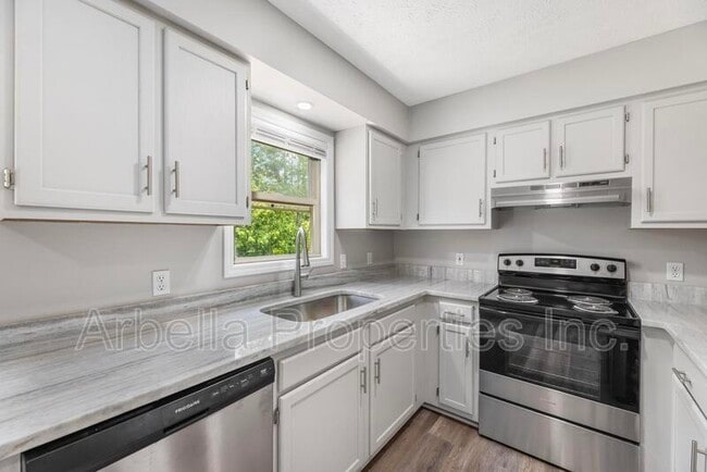 Building Photo - 2637 US-11W