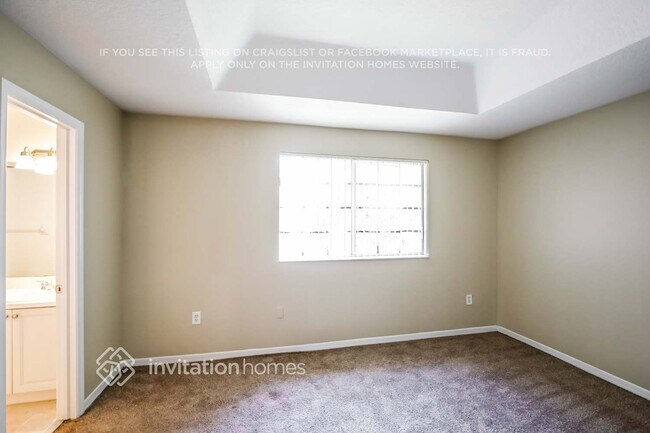 Building Photo - 14365 SW 134th Pl