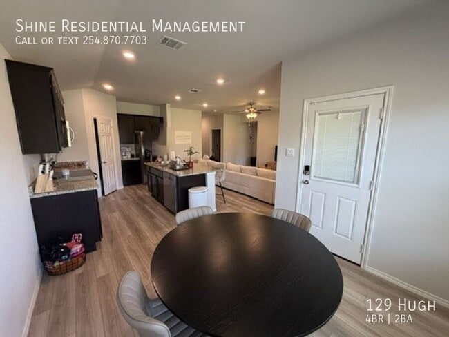 Building Photo - 129 Hugh-
