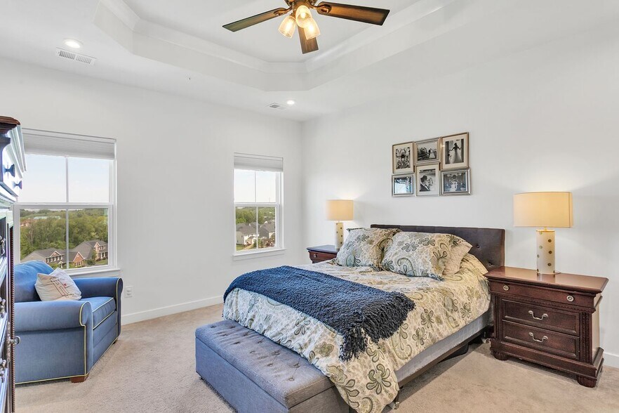 Building Photo - 1206 Clear Springs Dr