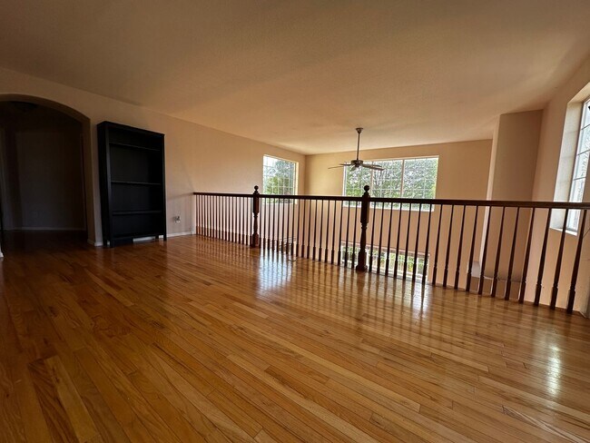 Building Photo - Beautiful four bedroom home in Arvada!