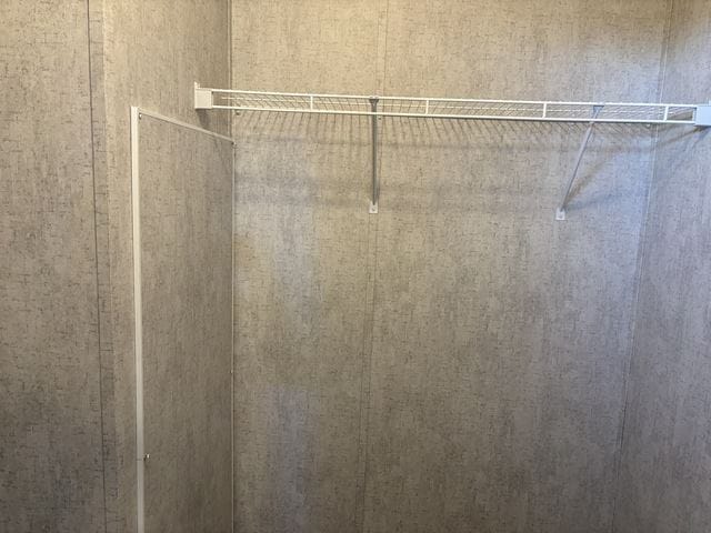 Building Photo - 271 Crestwood Dr