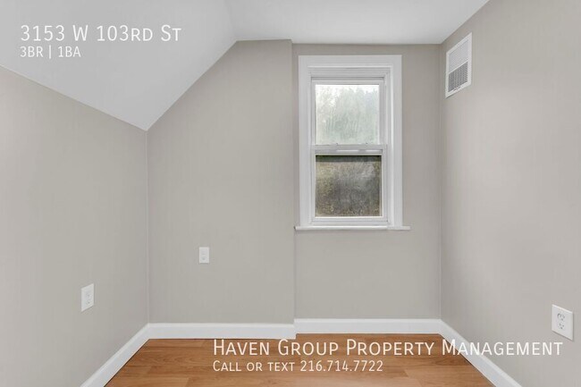 Building Photo - 3153 W 103rd St