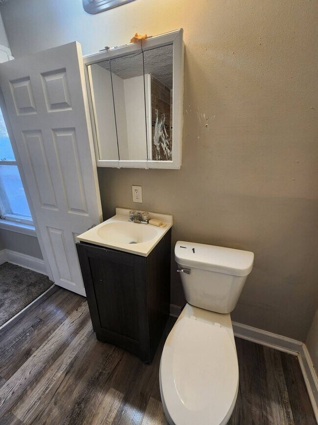 Building Photo - Beautiful 3-Bedroom Home for Rent – Perfect for Families!