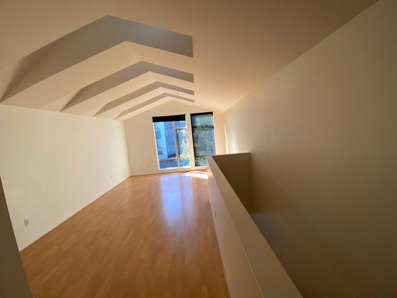 Very large bedroom - 44 Iron Horse Ln