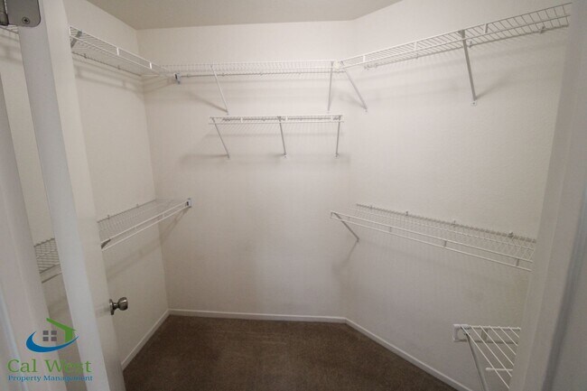 Building Photo - Galleria - Lease Up