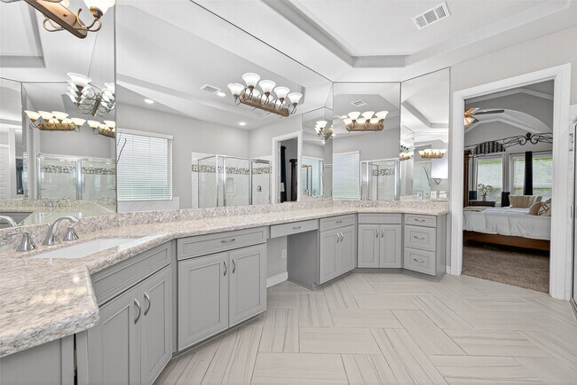 Building Photo - 13236 Tracewood Hills Ln