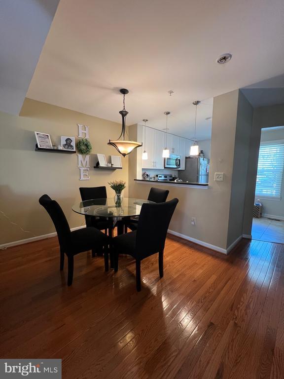 Building Photo - 3011 Henson Bridge Terrace