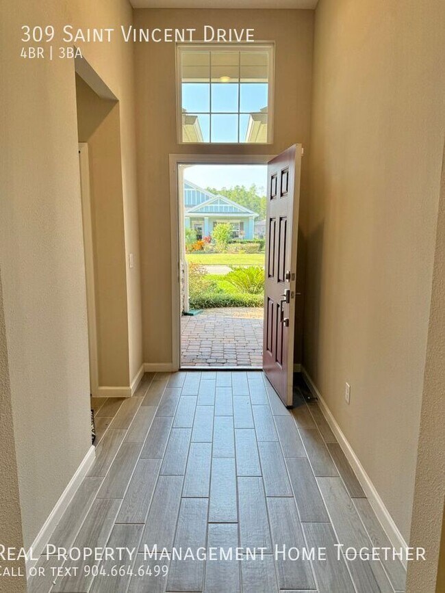Building Photo - 309 St Vincent Dr