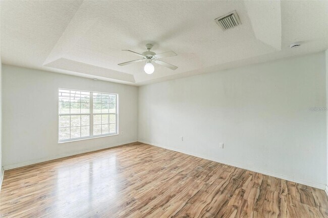 Building Photo - 205 Golf Aire Blvd