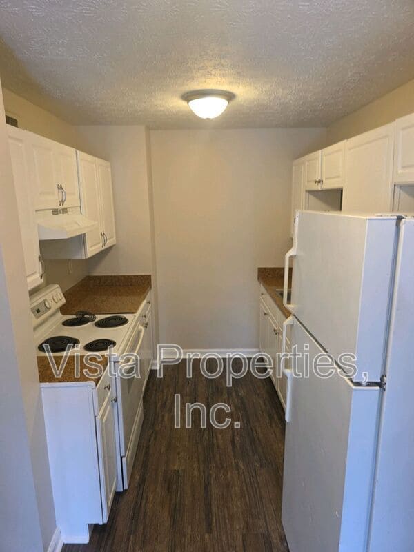 Building Photo - 4816 Andalusia Ln