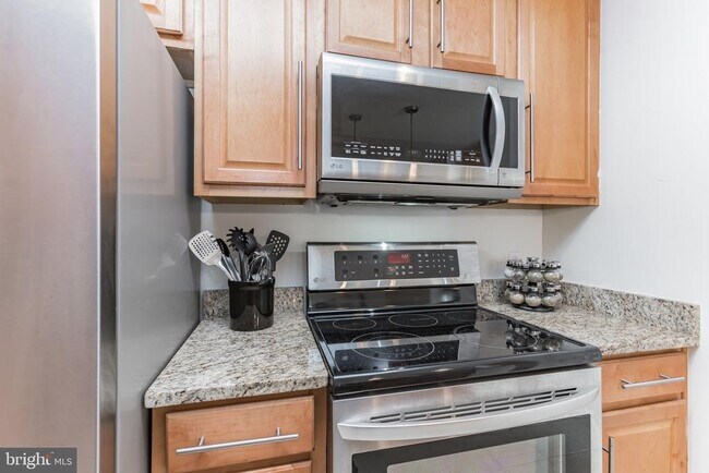 Building Photo - 10300 Appalachian Cir
