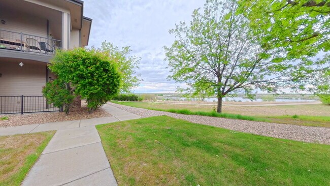 Building Photo - 5002 Northern Lights Dr