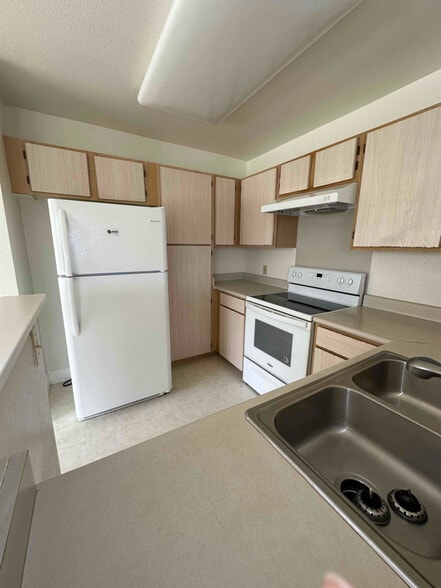 Building Photo - 95-1059-1059 Koolani Dr
