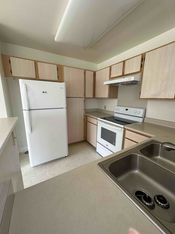 Building Photo - 95-1059-1059 Koolani Dr