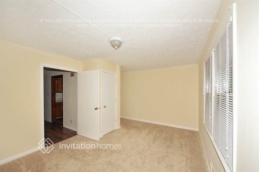 Building Photo - 235 Mirandy Way NW