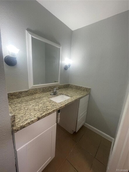 Building Photo - 1622 Alton St