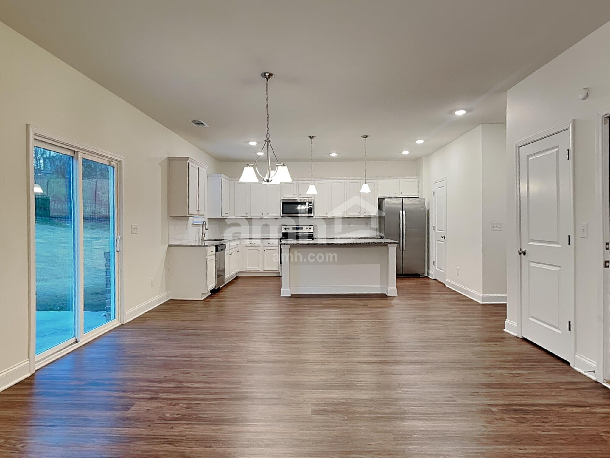 Building Photo - 2060 Brook Enclave Trail