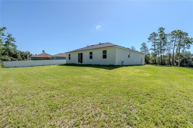 Building Photo - 16038 SW 49th Ct