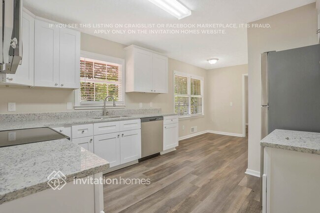 Building Photo - 2907 Barcelona Way