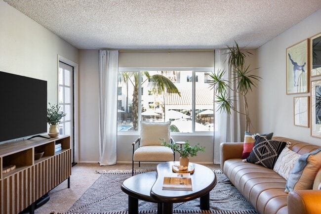 Building Photo - Veranda La Jolla