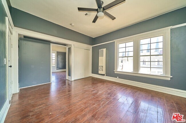 Building Photo - 1347 Valencia St