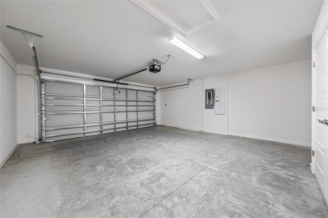 Building Photo - 6515 Anna Wy