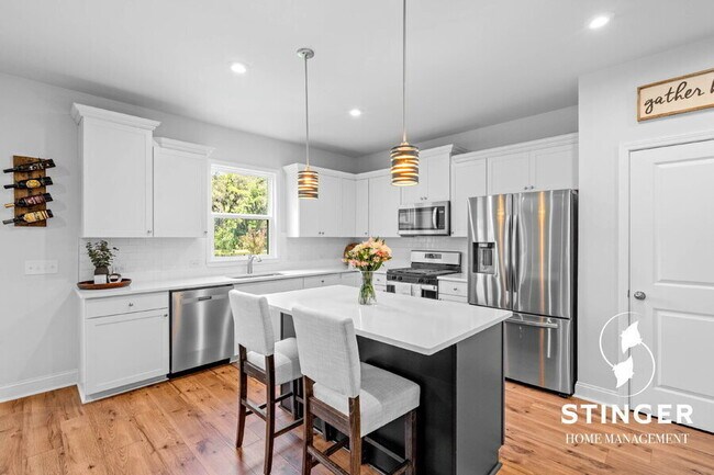 Building Photo - 1208 Brackish Ct