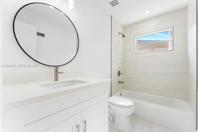 Building Photo - 9720 NW 24th Pl