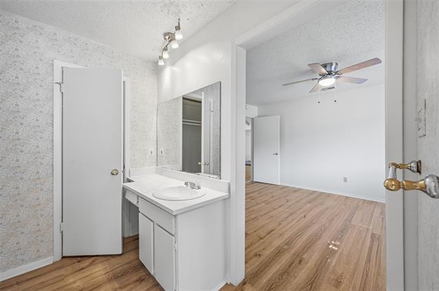 Building Photo - 4325 Altamesa Blvd