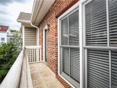 Building Photo - 2000 Euclid Ave