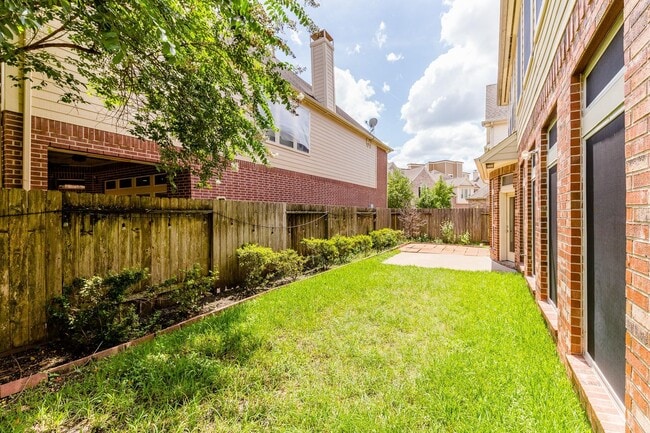 Building Photo - 3531 Urban Woods Trail