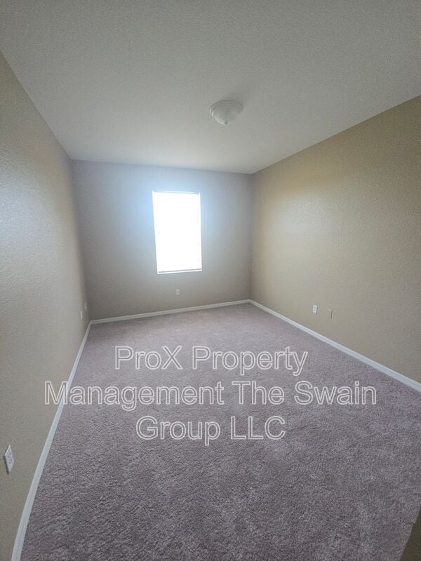 Building Photo - 1428 Bluff Loop