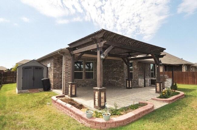 Building Photo - 548 Dunster Ln