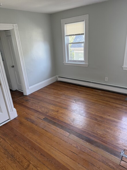 Building Photo - 12 Timothy Ave