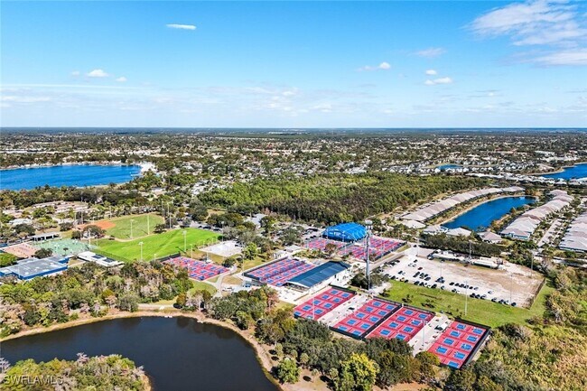 Building Photo - 3561 Thomasson Dr