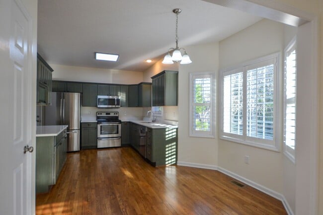 Building Photo - Escoba Bay Community- 3 Bedroom PLUS Bonus Room